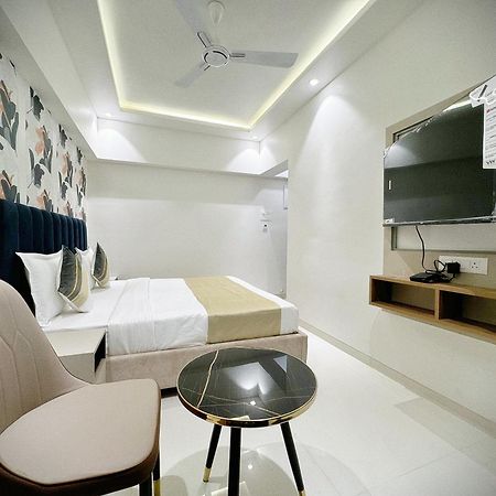 The Orion Premium Suites Mumbai Exterior foto